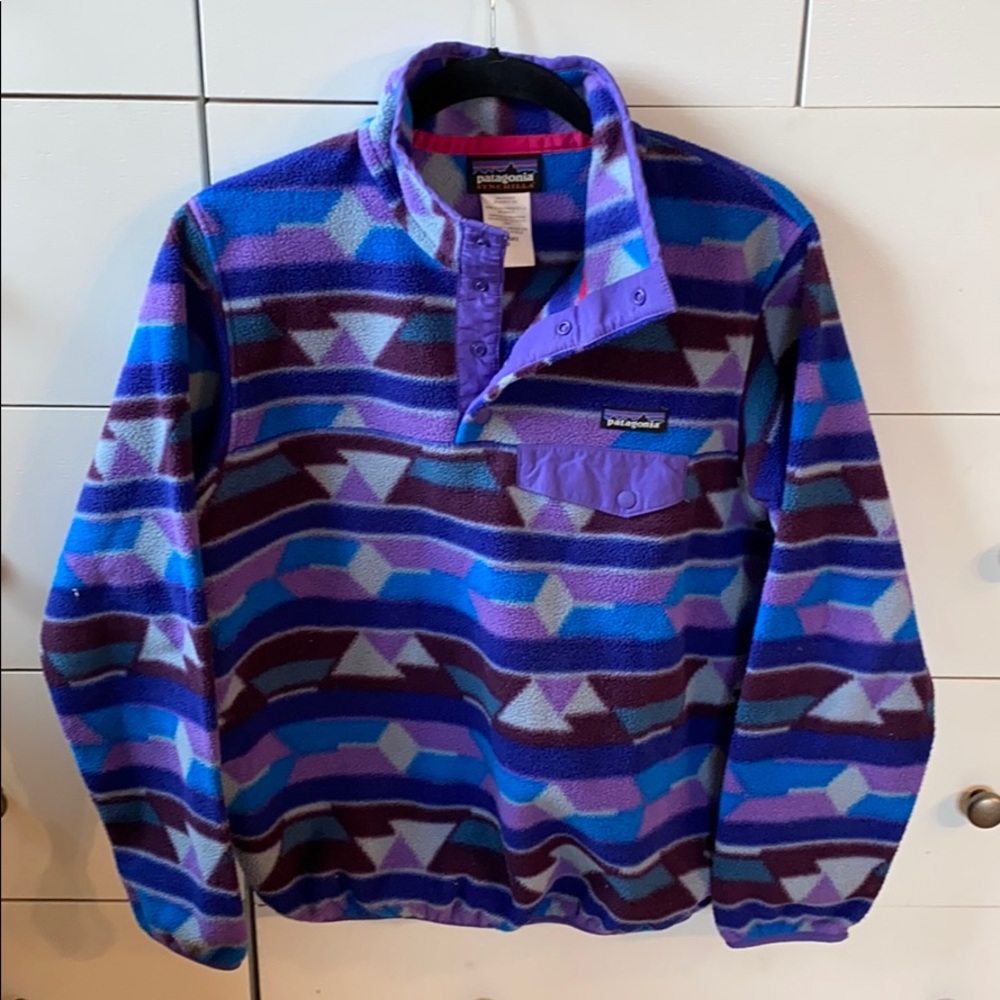 Geometric Patagonia Pullover
